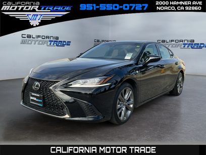 Used 2021 Lexus ES 350 F Sport w/ Accessory Package 2