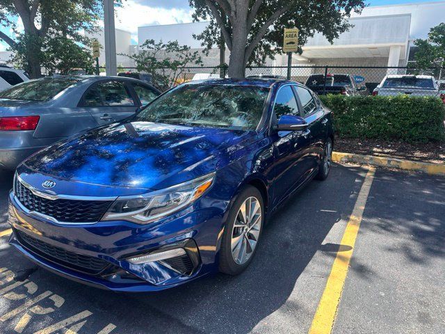 Used 2019 Kia Optima S FWD image 2