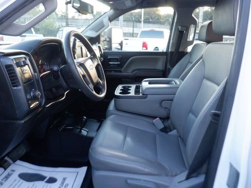 Used 2018 Chevrolet Silverado 3500 W/T w/ WT Convenience Package image 11