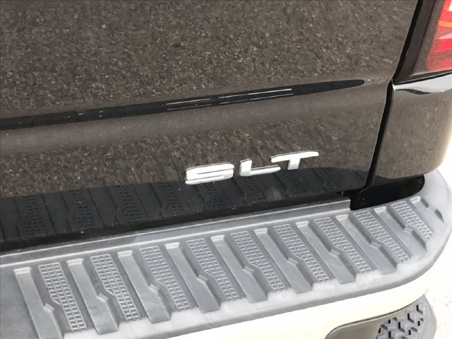 Certified 2024 GMC Sierra 1500 SLT RWD image 30