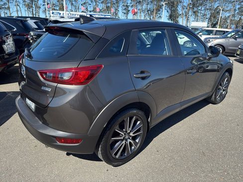 Used 2018 MAZDA CX-3 Touring image 3