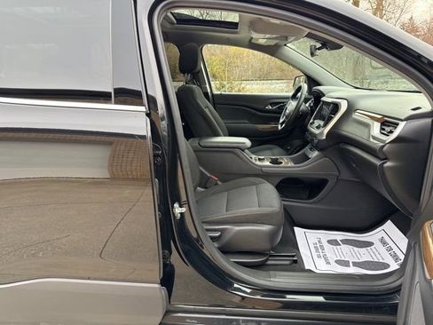 Used 2021 GMC Acadia SLE w/ Driver Convenience Package image 19