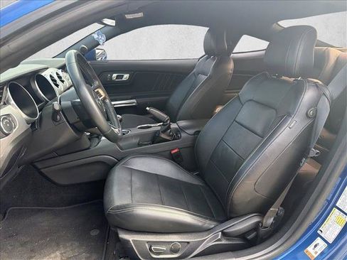 Used 2018 Ford Mustang GT Premium RWD image 10