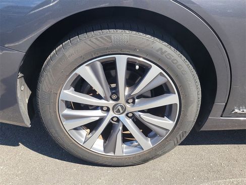 Used 2021 Lexus ES 300h w/ Premium Package image 5