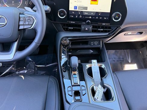 Certified 2026 Lexus NX 350 AWD w/ Accessory Package (2T) image 14