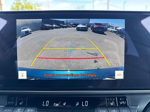 Used 2025 Toyota Camry XSE FWD image 31