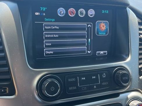 Used 2018 Chevrolet Suburban LT AWD/4WD image 53