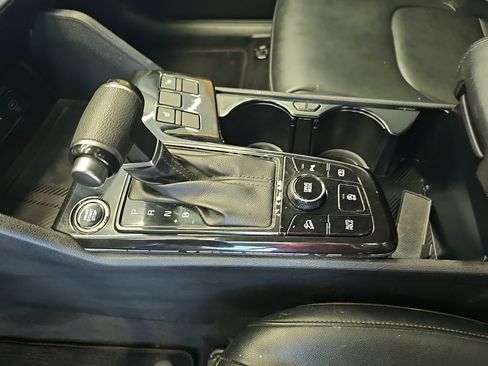 Certified 2023 Kia Sportage EX FWD image 32