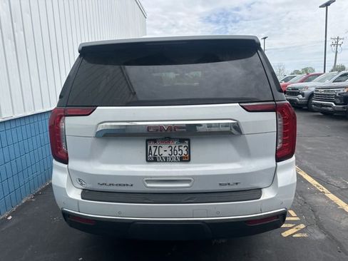 Used 2022 GMC Yukon XL SLT w/ SLT Luxury Package AWD/4WD image 3