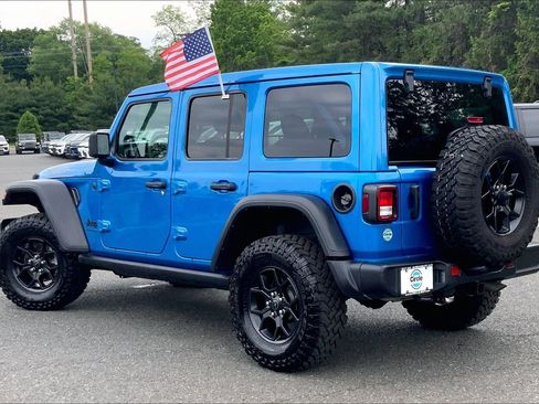 Used 2024 Jeep Wrangler Unlimited Sport AWD/4WD image 11