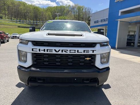 Used 2023 Chevrolet Silverado 2500 Custom w/ Gooseneck/5TH Wheel Package image 11