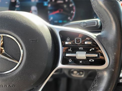 Used 2020 Mercedes-Benz GLE 450 4MATIC image 24