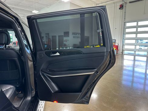 Used 2019 Mercedes-Benz GLS 550 4MATIC image 45
