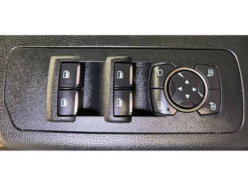 Used 2018 Ford F150 Raptor w/ Equipment Group 802A Luxury AWD/4WD image 34