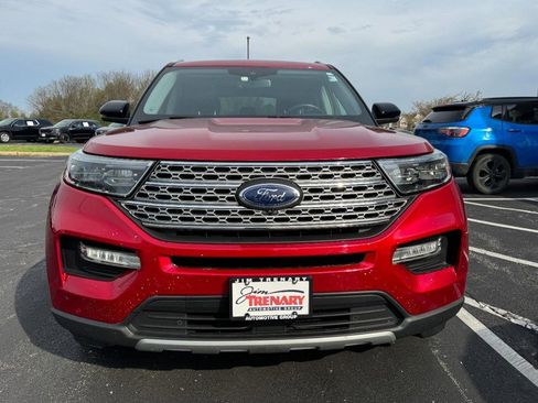 Used 2021 Ford Explorer Limited w/ Equipment Group 301A image 7