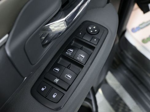 Used 2013 RAM 1500 Big Horn AWD/4WD image 30