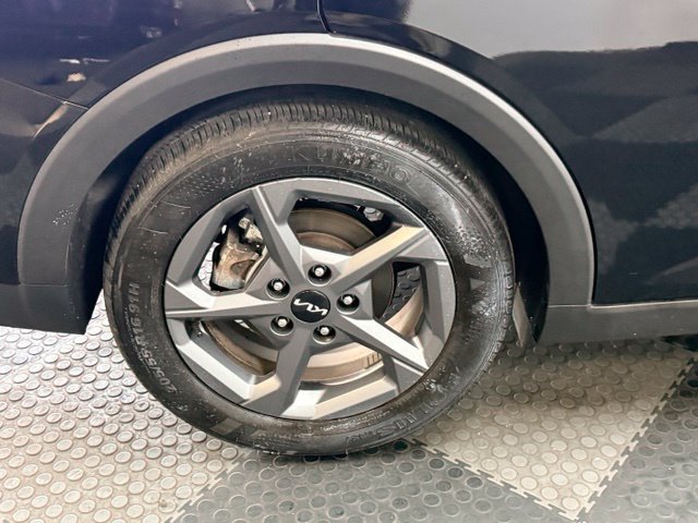 Used 2025 Kia K4 FWD image 13
