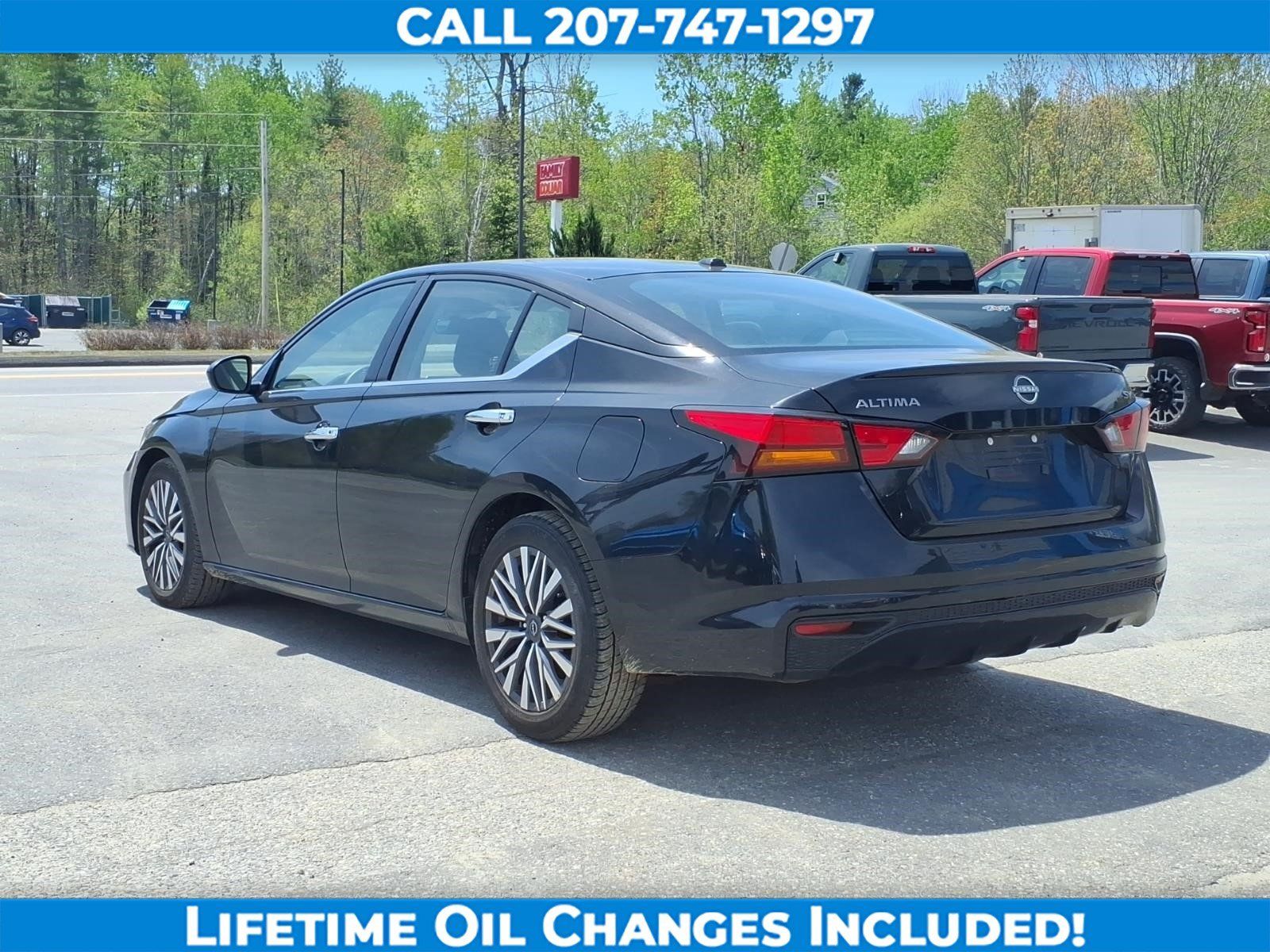 Used 2023 Nissan Altima 2.5 SV FWD image 7