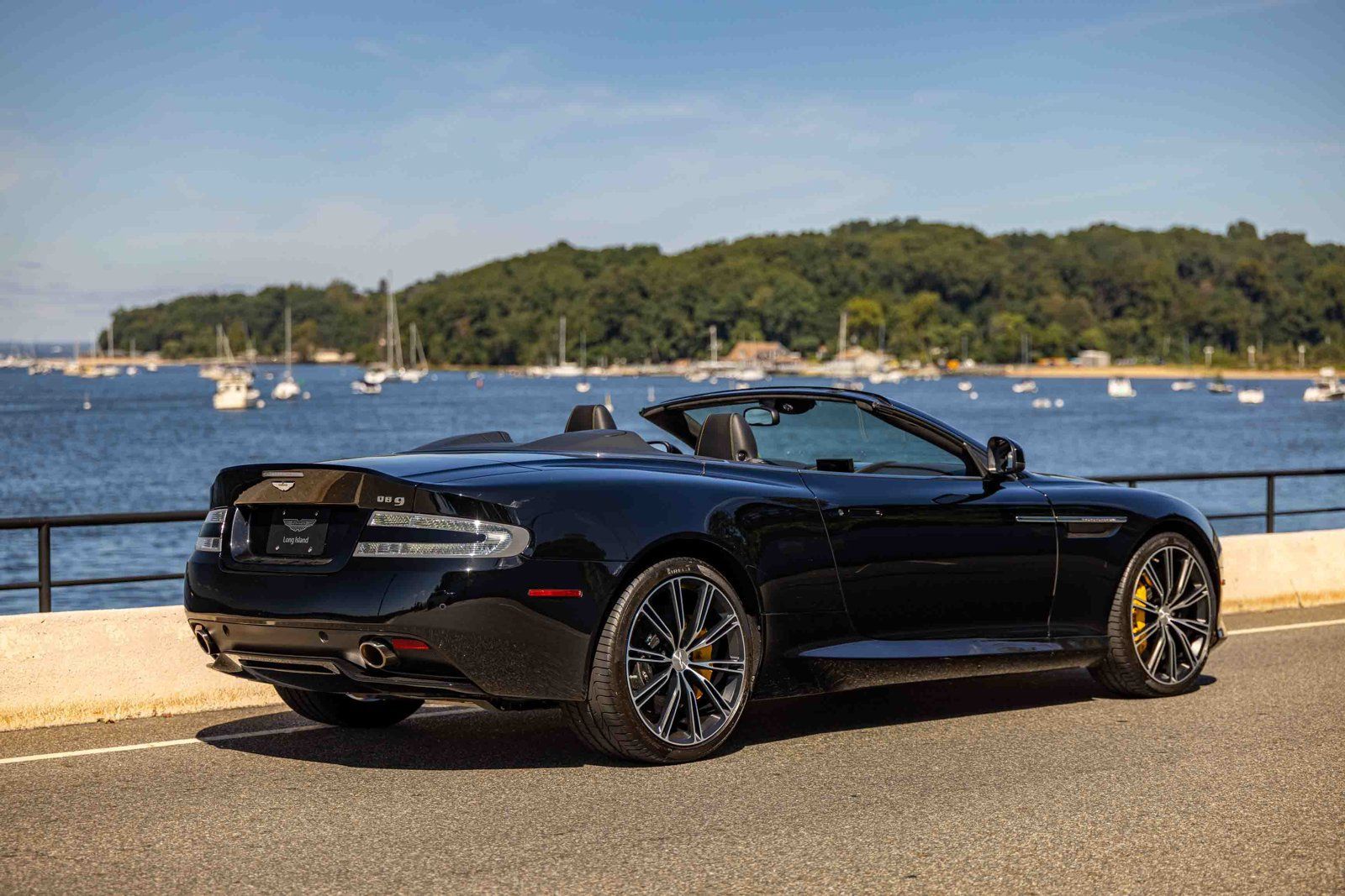 Used 2013 Aston Martin DB9 Volante RWD image 65