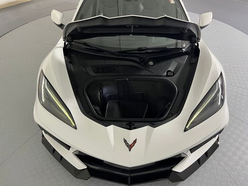 Used 2023 Chevrolet Corvette Stingray Preferred Cpe w/ 2LT image 33