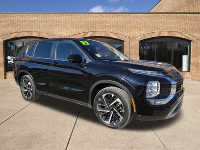 Used 2023 Mitsubishi Outlander SE