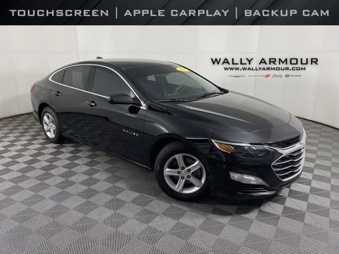 Used 2020 Chevrolet Malibu LS image 1