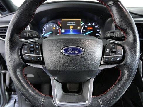 Certified 2023 Ford Explorer ST-Line image 23