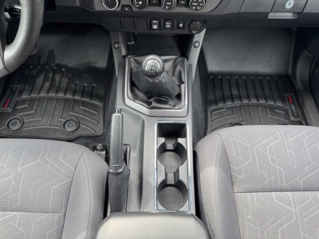 Used 2019 Toyota Tacoma TRD Off-Road AWD/4WD image 27