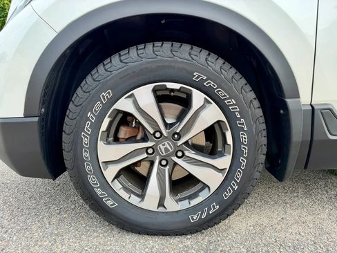 Used 2017 Honda CR-V LX image 17