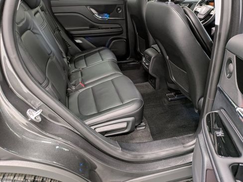 Used 2020 Lincoln Corsair Reserve w/ Elements Package image 26