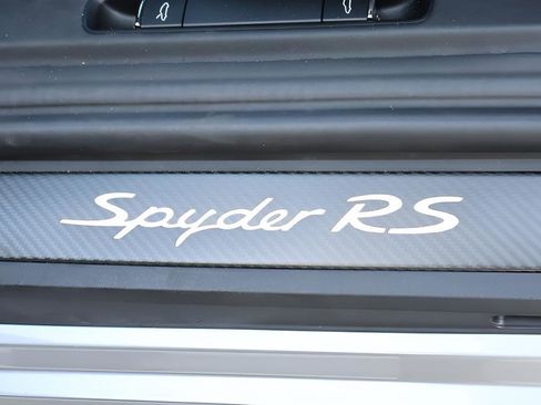 Used 2024 Porsche 718 Boxster Spyder RS RWD image 18