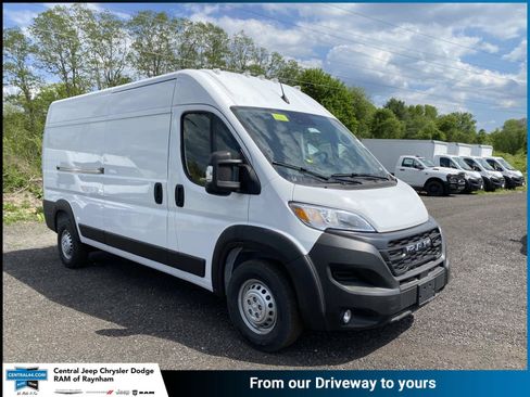 New 2026 RAM ProMaster 2500 w/ Convenience Group FWD image 1