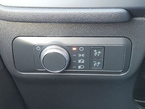 Used 2022 Ford Escape SE image 26