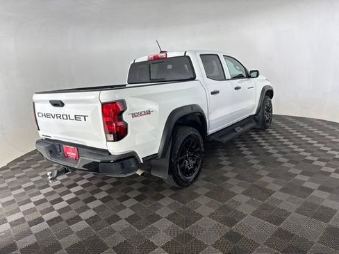 Used 2024 Chevrolet Colorado Trail Boss w/ Advanced Trailering Package AWD/4WD image 5