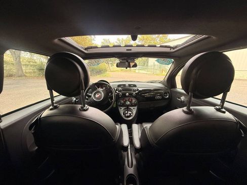 Used 2015 FIAT 500 Sport w/ Comfort/Convenience Group FWD image 16