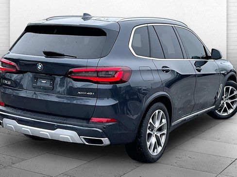 Used 2022 BMW X5 xDrive40i w/ Premium Package image 12