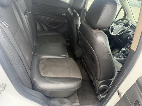 Used 2020 Buick Encore Preferred FWD image 16