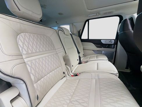 Used 2024 Lincoln Navigator L Black Label image 22