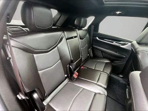 Used 2024 Cadillac XT5 Premium Luxury image 27