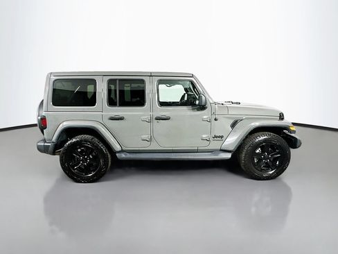 Used 2021 Jeep Wrangler Unlimited Sahara AWD/4WD image 7