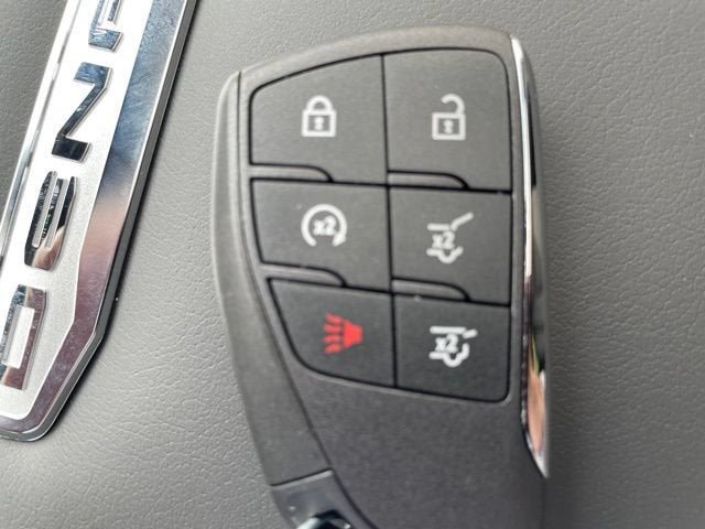 New 2026 GMC Yukon Denali w/ Advanced Technology Package AWD/4WD image 30