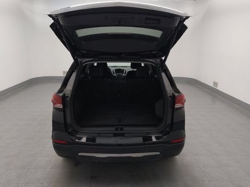 Used 2022 Chevrolet Equinox LT FWD image 29