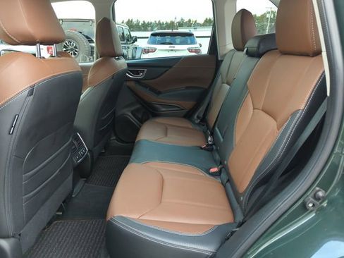 Used 2023 Subaru Forester Touring image 31