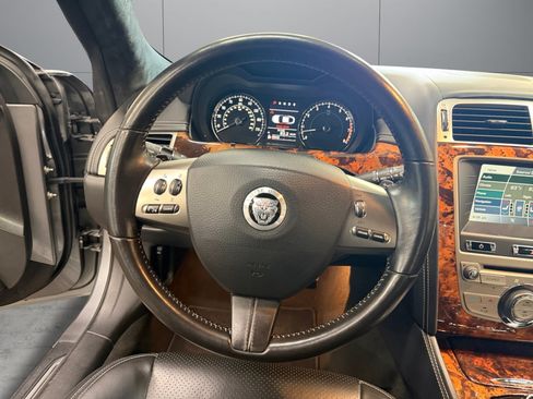 Used 2011 Jaguar XK Coupe RWD image 13
