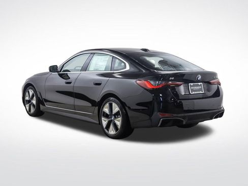 Used 2026 BMW i4 xDrive40i w/ Premium Package AWD/4WD image 3