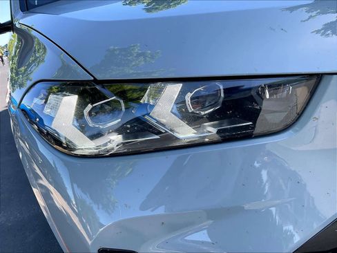 Used 2026 BMW X5 xDrive40i w/ M Sport Package AWD/4WD image 29