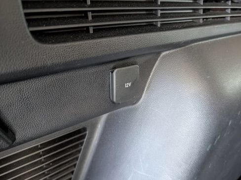 Certified 2024 Ford Escape Platinum AWD/4WD image 31