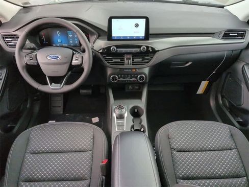 New 2025 Ford Escape Active w/ Cold Weather Package image 16