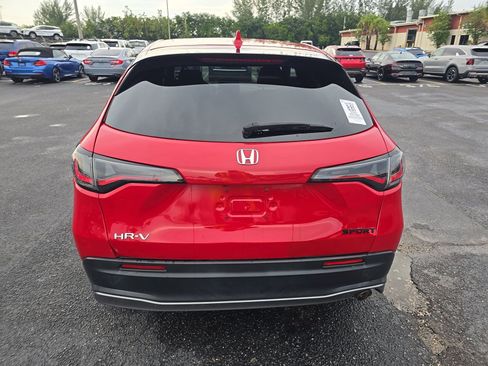 Used 2023 Honda HR-V Sport image 7