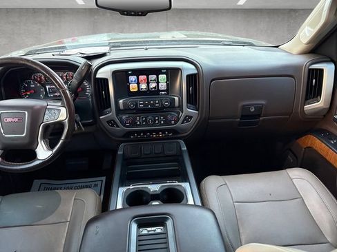 Used 2018 GMC Sierra 1500 SLT AWD/4WD image 20